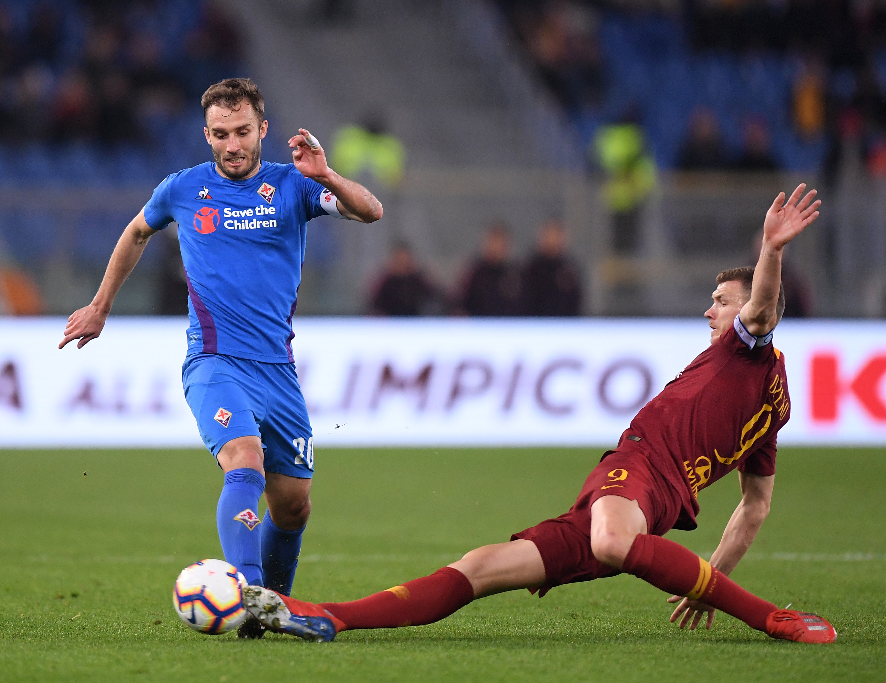 杜兰特关键投篮稳定输出