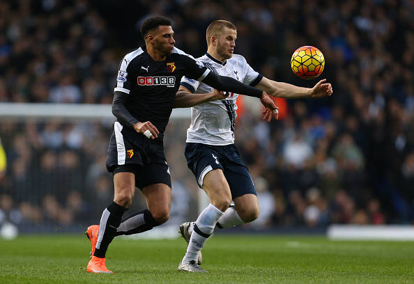 反对者抨击拉波尔塔：诺坎普还没完工，你们到底在庆祝什么？