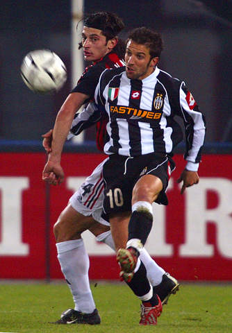 NBA：勇士末节发力 击败灰熊