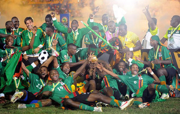 里尔主帅：首次见到一个点球主罚三次，我们战胜了欧联夺冠热门（里尔主帅：生平首次见同一粒点球连罚三次，我们力克欧联杯夺冠热门）